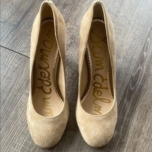Sam Edelman Women's Tan Suede Pumps